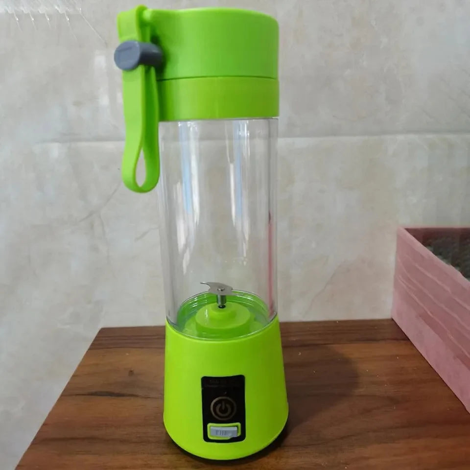 Portable and Rechargeable Battery juice Blender